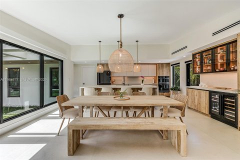 Купить виллу или дом в Майами-Бич, Флорида 4 спальни, 197.14м2, № 2049574 - фото 4