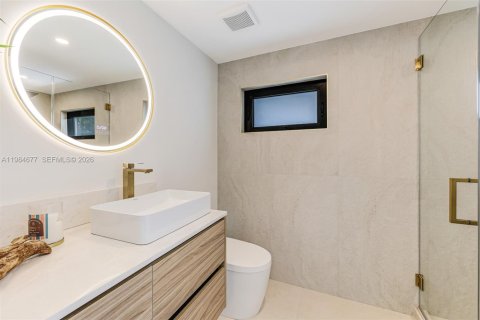 Купить виллу или дом в Майами-Бич, Флорида 4 спальни, 197.14м2, № 2049574 - фото 24