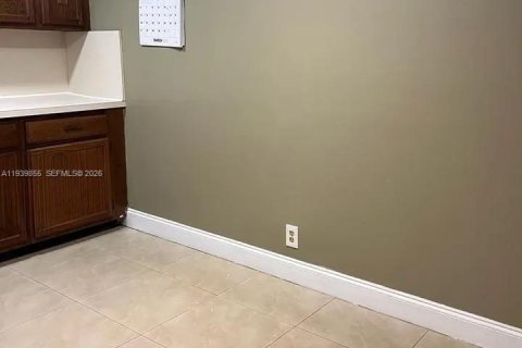 Copropriété à louer à Davie, Floride: 2 chambres, 115.2 m2 № 1997091 - photo 9
