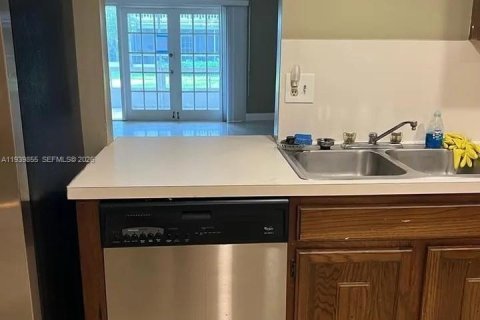 Copropriété à louer à Davie, Floride: 2 chambres, 115.2 m2 № 1997091 - photo 8