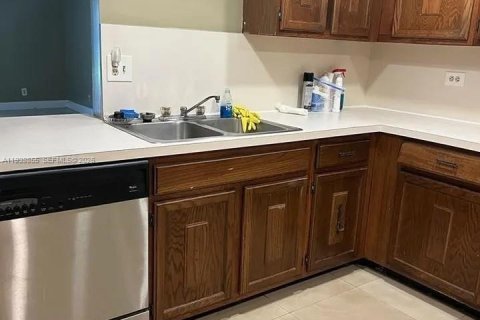 Copropriété à louer à Davie, Floride: 2 chambres, 115.2 m2 № 1997091 - photo 11