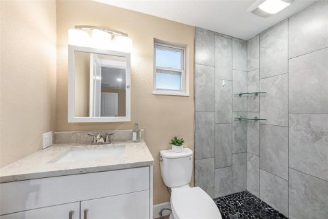 Casa en venta en Saint Petersburg, Florida, 3 dormitorios, 155.52 m2 № 1909475 - foto 19