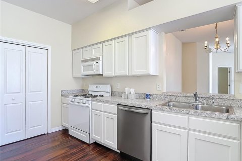 Villa ou maison à vendre à Wesley Chapel, Floride: 2 chambres, 145.48 m2 № 2213079 - photo 7