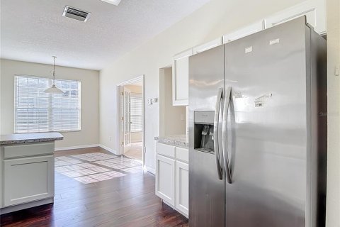 Villa ou maison à vendre à Wesley Chapel, Floride: 2 chambres, 145.48 m2 № 2213079 - photo 5