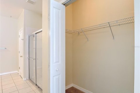 Villa ou maison à vendre à Wesley Chapel, Floride: 2 chambres, 145.48 m2 № 2213079 - photo 11