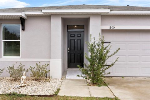 House in Kissimmee, Florida 4 bedrooms, 139.35 sq.m. № 1820957 - photo 4