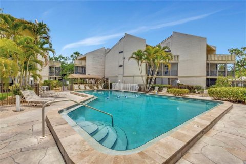Condo in Sarasota, Florida, 1 bedroom  № 1898806 - photo 24