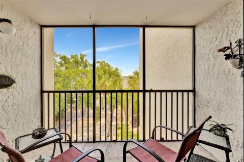 Condo in Sarasota, Florida, 1 bedroom  № 1898806 - photo 10