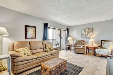 Condo in Sarasota, Florida, 1 bedroom  № 1898806 - photo 5