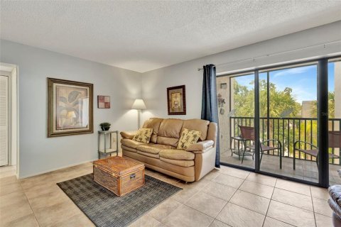 Condo in Sarasota, Florida, 1 bedroom  № 1898806 - photo 8