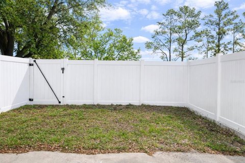 Touwnhouse à vendre à Orlando, Floride: 2 chambres, 109.25 m2 № 2123077 - photo 23