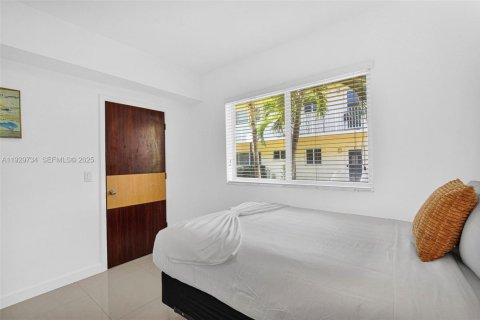 Apartamento en alquiler en Bay Harbor Islands, Florida, 1 dormitorio № 1988593 - foto 4