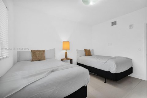 Apartamento en alquiler en Bay Harbor Islands, Florida, 1 dormitorio № 1988593 - foto 5