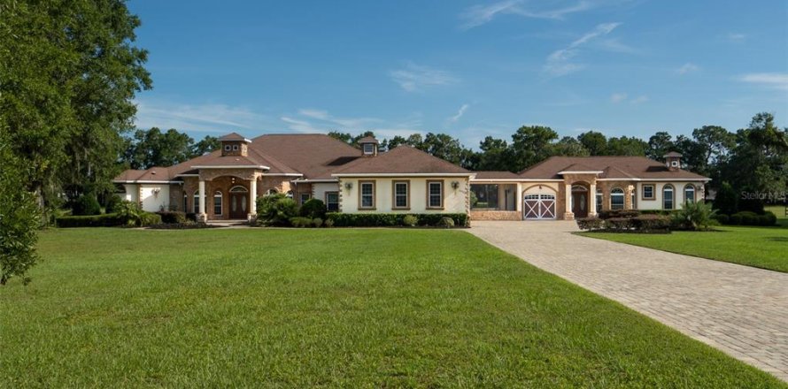 Casa en Ocala, Florida 4 dormitorios, 445.93 m2 № 1908961