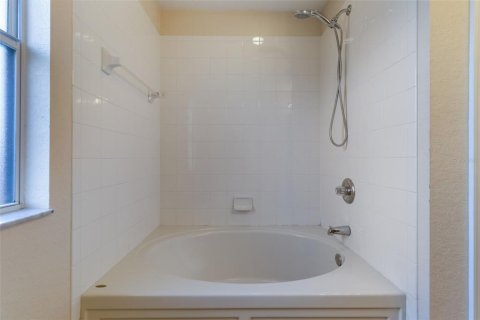 Touwnhouse à louer à Kissimmee, Floride: 3 chambres, 133.78 m2 № 1803052 - photo 22
