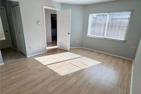 Touwnhouse à vendre à Orlando, Floride: 2 chambres, 118.82 m2 № 2378269 - photo 14