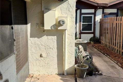 Touwnhouse à vendre à Orlando, Floride: 2 chambres, 118.82 m2 № 2378269 - photo 3