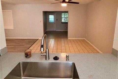Touwnhouse à vendre à Orlando, Floride: 2 chambres, 118.82 m2 № 2378269 - photo 11