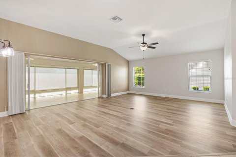 Casa en venta en The Villages, Florida, 3 dormitorios, 176.05 m2 № 1866462 - foto 16