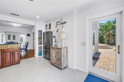 Casa en venta en Saint Petersburg, Florida, 3 dormitorios, 205.5 m2 № 1810126 - foto 21