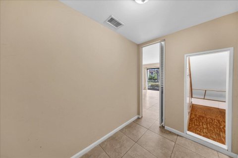 Condominio en venta en Pompano Beach, Florida, 1 dormitorio, 64.47 m2 № 2181208 - foto 20