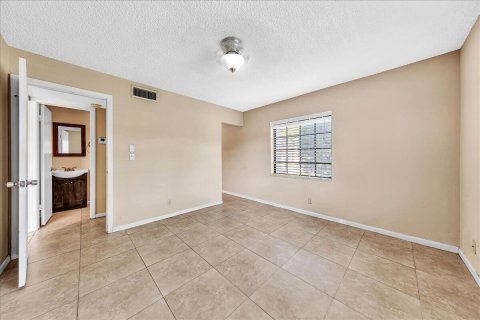 Condominio en venta en Pompano Beach, Florida, 1 dormitorio, 64.47 m2 № 2181208 - foto 28