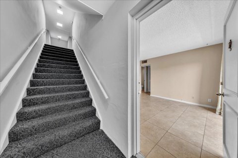 Condominio en venta en Pompano Beach, Florida, 1 dormitorio, 64.47 m2 № 2181208 - foto 5