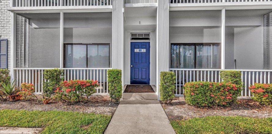 Condominio en Pompano Beach, Florida, 1 dormitorio № 2181208