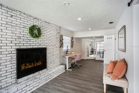 House in Tampa, Florida 3 bedrooms, 153.29 sq.m. № 1723701 - photo 14