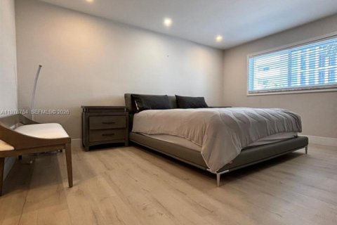 Condo in Fort Lauderdale, Florida, 2 bedrooms № 2244211 - photo 5