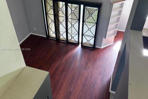 Copropriété à louer à Coral Springs, Floride: 2 chambres, 96.99 m2 № 2076424 - photo 3