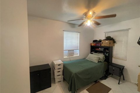 Casa en venta en Port Charlotte, Florida, 2 dormitorios, 79.06 m2 № 1798579 - foto 11