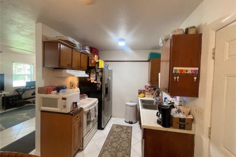 Casa en venta en Port Charlotte, Florida, 2 dormitorios, 79.06 m2 № 1798579 - foto 7