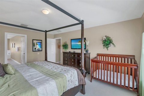 House in Kissimmee, Florida 6 bedrooms, 261.24 sq.m. № 1508597 - photo 14