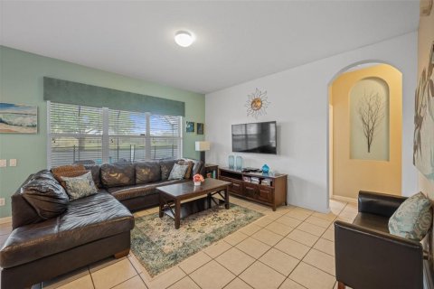 House in Kissimmee, Florida 6 bedrooms, 261.24 sq.m. № 1508597 - photo 28
