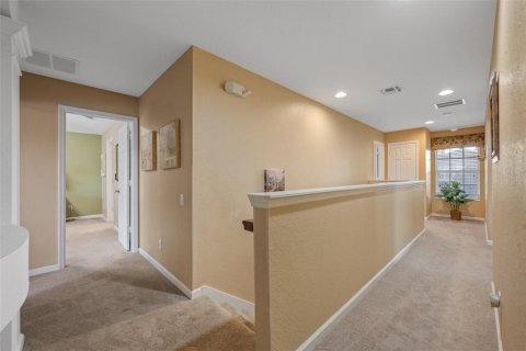 House in Kissimmee, Florida 6 bedrooms, 261.24 sq.m. № 1508597 - photo 8