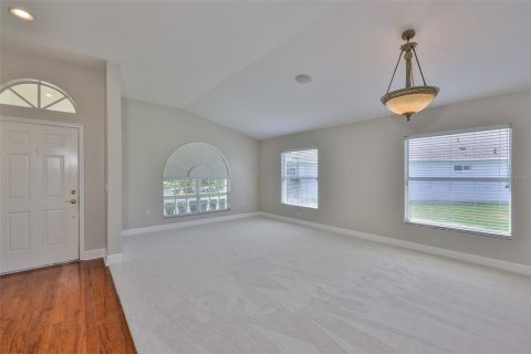Casa en venta en Brandon, Florida, 4 dormitorios, 196.21 m2 № 1906606 - foto 10
