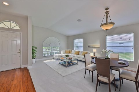 Casa en venta en Brandon, Florida, 4 dormitorios, 196.21 m2 № 1906606 - foto 6