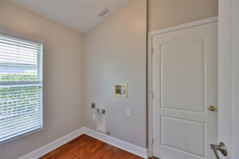 Casa en venta en Brandon, Florida, 4 dormitorios, 196.21 m2 № 1906606 - foto 19