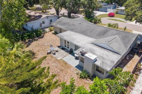 Casa en venta en Clearwater, Florida, 2 dormitorios, 144.93 m2 № 2150625 - foto 8