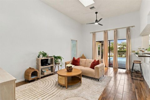 House in Nokomis, Florida 3 bedrooms, 196.86 sq.m. № 2396183 - photo 4