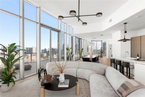 Condo in Miami Beach, Florida, 3 bedrooms  № 1965748 - photo 3