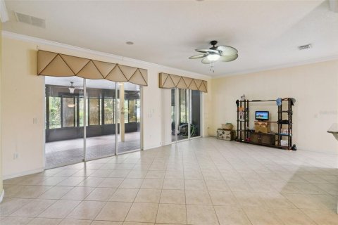 Villa ou maison à vendre à Groveland, Floride: 3 chambres, 167.97 m2 № 2329346 - photo 8