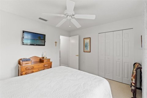 House in Spring Hill, Florida 2 bedrooms, 137.03 sq.m. № 1687168 - photo 28