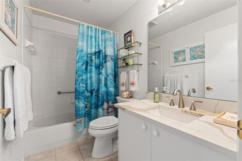 House in Spring Hill, Florida 2 bedrooms, 137.03 sq.m. № 1687168 - photo 29