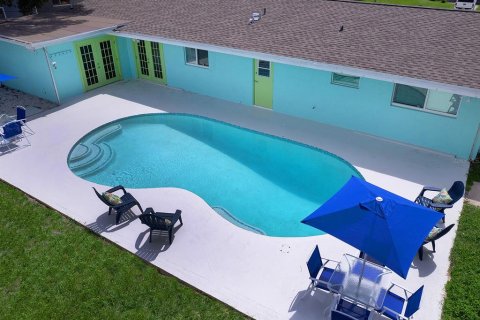 Villa ou maison à Sarasota, Floride 3 chambres, 158.68 m2 № 2123939