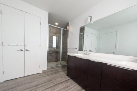 Снять в аренду кондоминиум в Майами, Флорида 2 спальни, 134.71м2, № 2047487 - фото 5