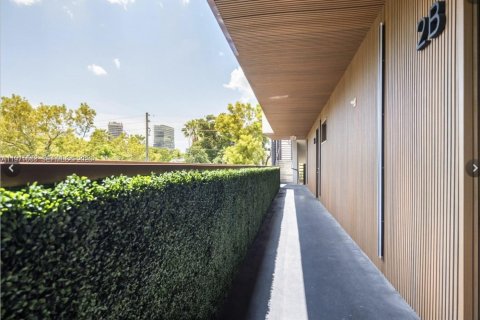 Снять в аренду кондоминиум в Майами, Флорида 2 спальни, 134.71м2, № 2047487 - фото 10