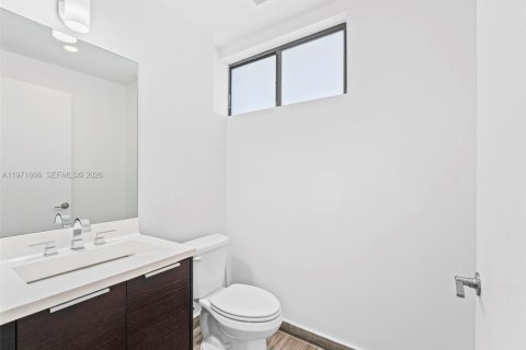 Снять в аренду кондоминиум в Майами, Флорида 2 спальни, 134.71м2, № 2047487 - фото 17