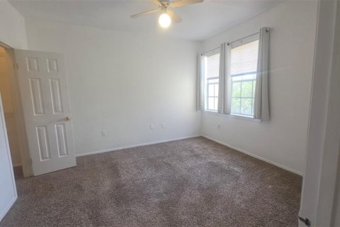 Condo in Orlando, Florida, 2 bedrooms  № 2394299 - photo 7